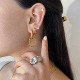 Aretes Katsu