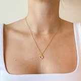 Collar Center Gold