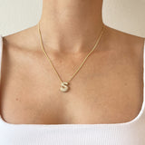 Collar Inicial Globo Zirconias