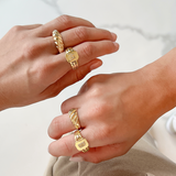 Anillo Initial Gold